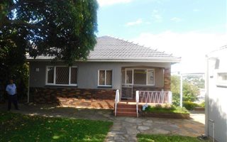 4 Bedroom House in Effingham