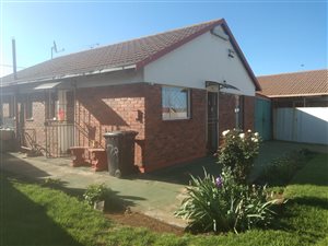 3 Bed House in Bakerton