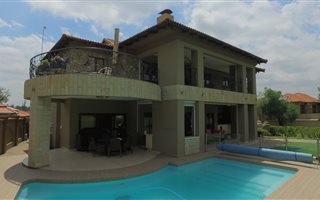 4 Bedroom House in Vanderbijlpark Central
