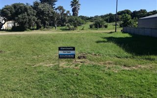 400 m² Land available in Seavale