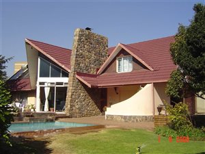 3 Bed House in Glen Marais