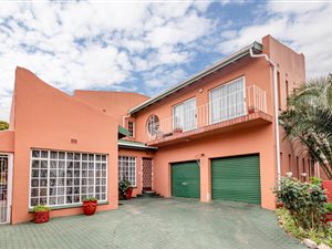 Houses for sale in Sophiatown | Private Property