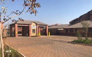 2 Bedroom Apartment in Montana Gardens