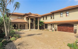 5 Bedroom House in Izinga Ridge