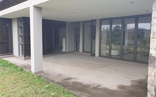3 Bedroom House in Shakas Rock