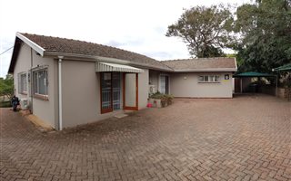 218 m² Commercial space in Westville