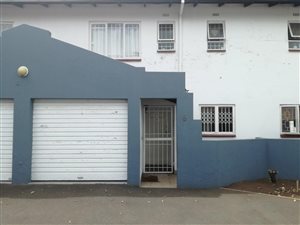 3 Bed Townhouse in Pinetown Central