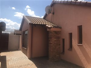 4 Bed House in Benoni CBD