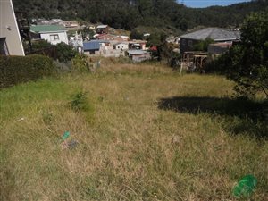 250 m² Land available in Hornlee