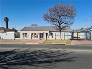 230 m² Commercial space in Northmead