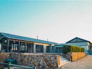 4 Bed House in Lanseria and surrounds