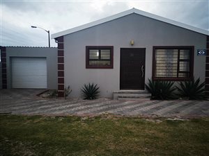 3 Bed Townhouse in Ottery