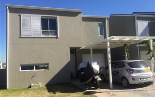 3 Bedroom House in Heritage Park