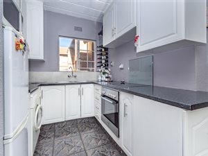 2 Bed House in Brentwood Park