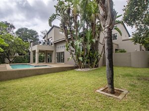 3 Bed House in Maroeladal