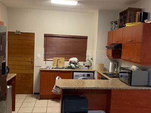 2 Bed Apartment in Westdene