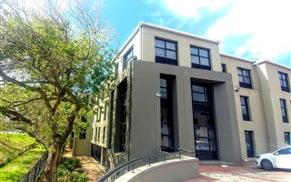 413 m² Commercial space in Mowbray