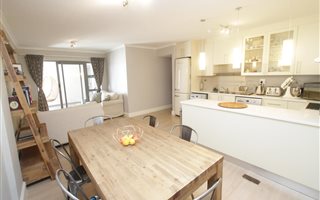 2 Bedroom Apartment in Claremont Upper