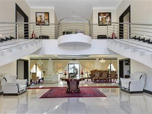 6 Bed House in Khyber Rock