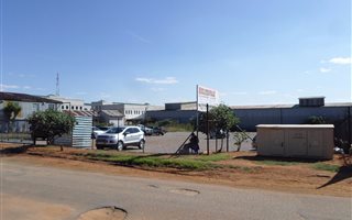 4450 m² Land available in Halfway House