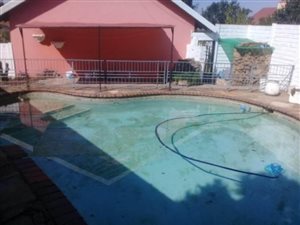 4 Bed House in Gillview