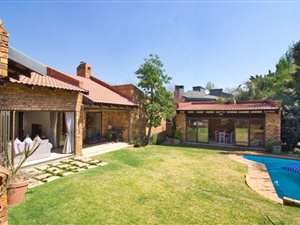 5 Bed House in Dowerglen