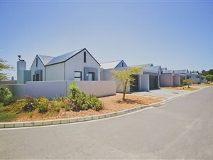 2 Bed House in Aan de Wijnlanden