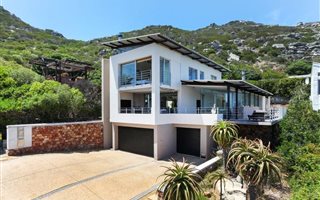 2 Bedroom Apartment in Kommetjie