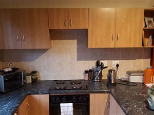 2 Bed Apartment in Paarl