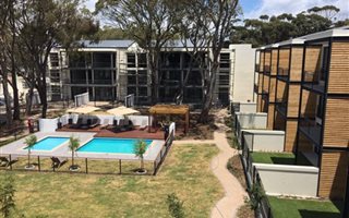 3 Bedroom Apartment in Paardevlei