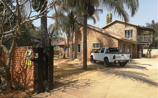 3 Bedroom Simplex in Clarina