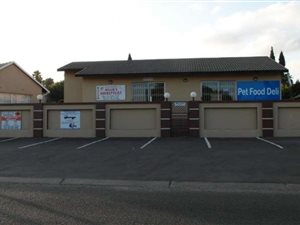 Commercial space in Van Riebeeck Park