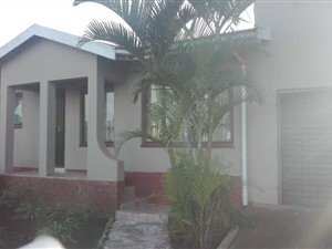 3 Bed House in Ngwelezana