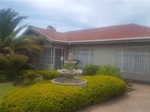 3 Bedroom House in Risana