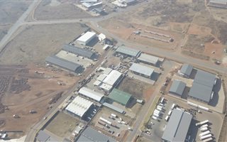 8222 m² Industrial space in Clayville
