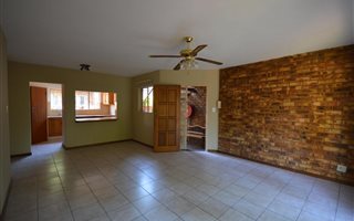 3 Bedroom Townhouse in Hennopspark