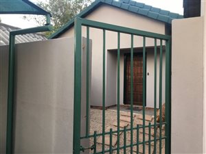 1 Bed Garden Cottage in Jukskei Park