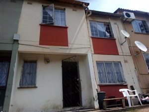 3 Bed Townhouse in Longcroft