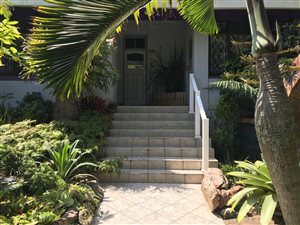 18 m² Office Space in Athlone Park