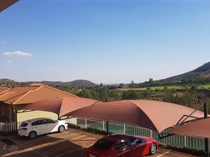 2 Bed Townhouse in Glenvista