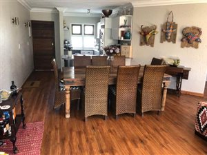 2 Bedroom Flat in Dowerglen