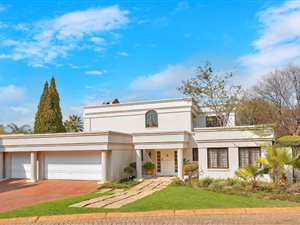 4 Bed House in Dainfern