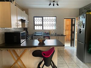 2 Bed Apartment in Witfield