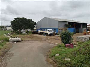 Industrial space in Richem