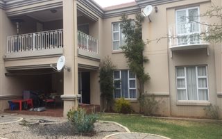 3 Bedroom Apartment in Eagle Canyon Golf Estate