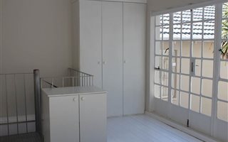 1 Bedroom Garden Cottage in Craighall