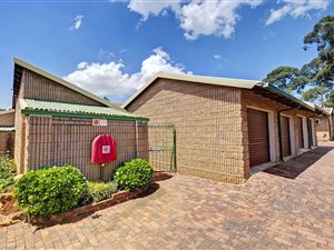 3 Bedroom Townhouse in Lindhaven