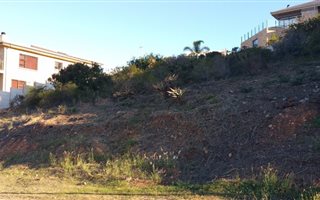 858 m² Land available in Menkenkop