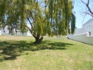 630 m² Land available in Vlottenburg