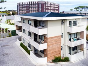 1 Bed Apartment in Wynberg Upper